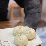 可以要一次性筷子 包子巨多肉 很香