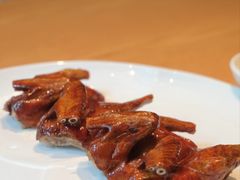 脆皮乳鸽-新荣记(西溪湿地店)