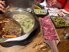 -隐樂門·活牛蛙火锅酒馆