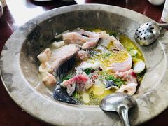 -姚记抚仙湖石锅鱼庄