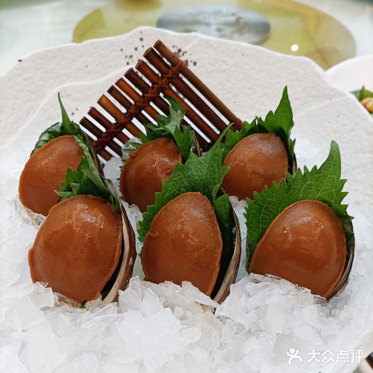 今天约了朋友们到中山坦洲的「海鮮佬餐厅」午餐