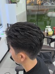 -尤司男士国潮理发馆