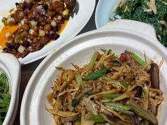 -峨嵋小镇·川菜(正定朗华店)