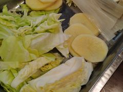 -超越炭火牛蛙火锅鸡(河东店)