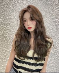 -诗悦发型烫染SALON