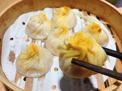 手拆蟹粉小笼包-苏小柳点心·手作小笼包(新街口分院店)