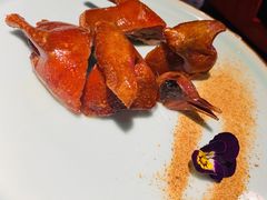 脆皮乳鸽-粤凤佬