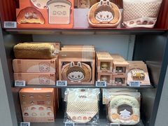 -泡泡玛特POPMART (北京超极合生汇店)