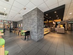 -麦当劳(伟城广场店)