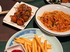 -孔雀裡融合餐厅