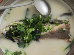 -天乐农家鱼头王(天目湖店)