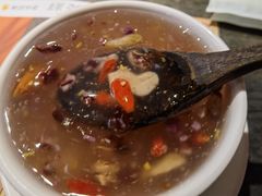 -绿茶餐厅(西湖银泰百货店)