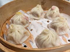 蟹粉小笼包-绿波廊(豫园店)