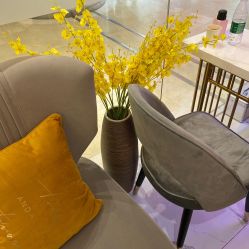 -纤指百魅美甲美睫