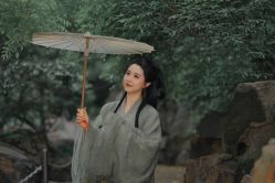 -汉仪华裳汉服馆(打浦桥店)