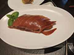 酥香嫩烤鸭-四季民福烤鸭店(外滩外白渡桥店)