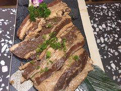 -黑牛の場烤肉(摩天活力城店)