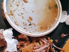 -锅老头海鲜铁锅炖