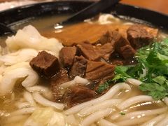 -鑫花溪牛肉米粉(凤凰街创始总店)