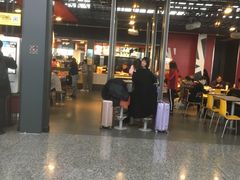 门面-麦当劳(宁波火车高铁站店)