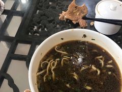 -百年面道镇江锅盖面