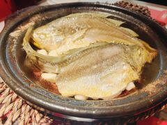 金榜黄花鱼-恭喜上堓砂锅焗·海鲜大排档(闵行龙湖店)