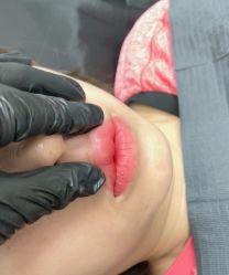 -韩美绣·骨相纹眉·洗眉美瞳线