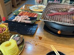 -合易泓烤肉·海肠捞饭(火车站店)