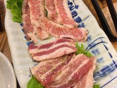 -炼火烤肉店
