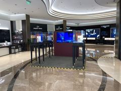 -亨吉利世界名表中心(华润万象城店)