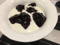 土耳其黑莓酸奶-伊斯坦布尔土耳其清真咖啡餐厅