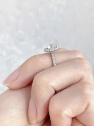 -威德钻石-克拉钻大本营(南京东路店)