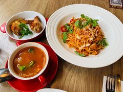 -必胜客(上海新南方商城PH店)