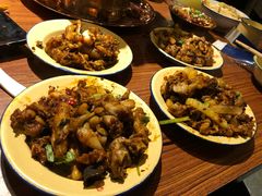 -巴四老城区炭火蛙锅(张江店)