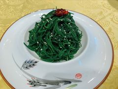 炝拌草原沙葱-德乐海蒙餐