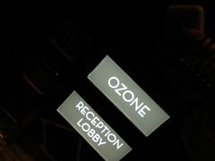 -OZONE 顶楼酒吧(香港丽思卡尔顿酒店)