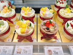 -花花卷卷·鲜食蛋糕(静安久光百货店)