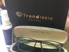 -Trend1881视光·蔡司视觉(领展广场店)