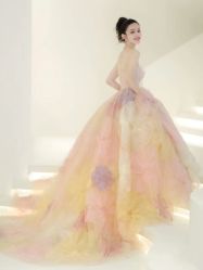 -衣贝姿婚纱礼服馆