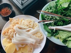 -夏屿湖畔.落日湖景餐厅(普者黑景区店)
