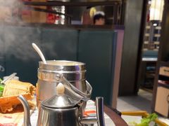 -野山舂·贵州现舂酸汤牛肉(民生路店)