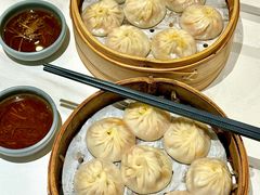 -馋三尺蟹粉小笼(人民广场店)