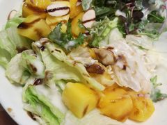 -BHC炸鸡(明洞总店)