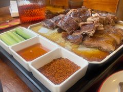 -老鼎万春卤菜(五代传承创始老店)