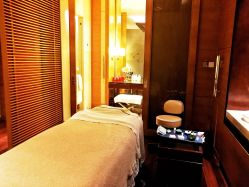 -青岛香格里拉·氣水疗中心