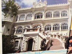 -香港大学
