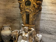 -北京奥加美术馆酒店(三里屯工人体育场地铁站店)