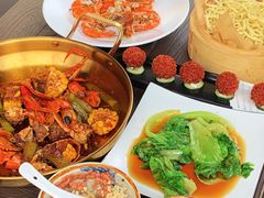 -臻鲜燕海鲜融合餐厅(金陵style店)