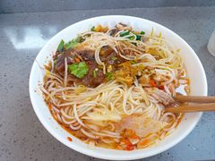 -力香园猪脚米线(金星店)