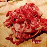在韩国街，吃上一顿地道的韩日烤肉！